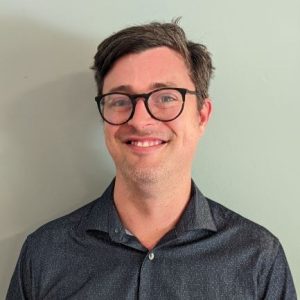 Brett Lindsay
